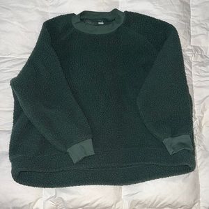 Size xxl old navy pullover.
